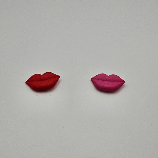 Cute Lips Coverminder