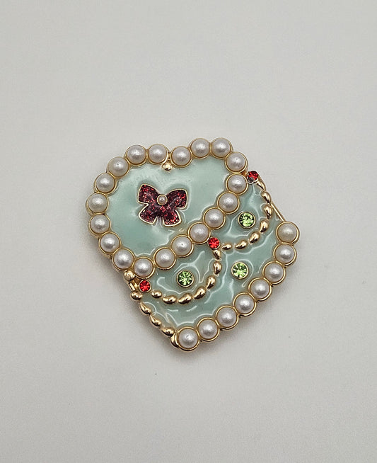 Festive Cake Coverminder