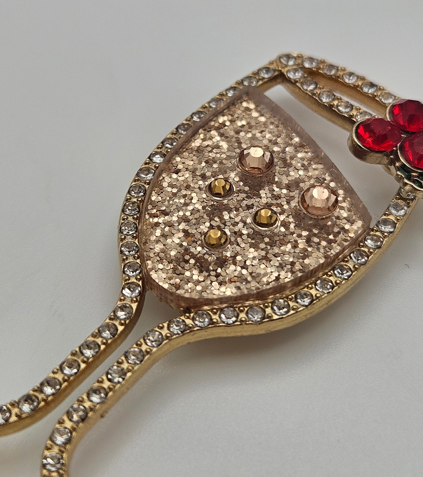 Holiday Wine Coverminder