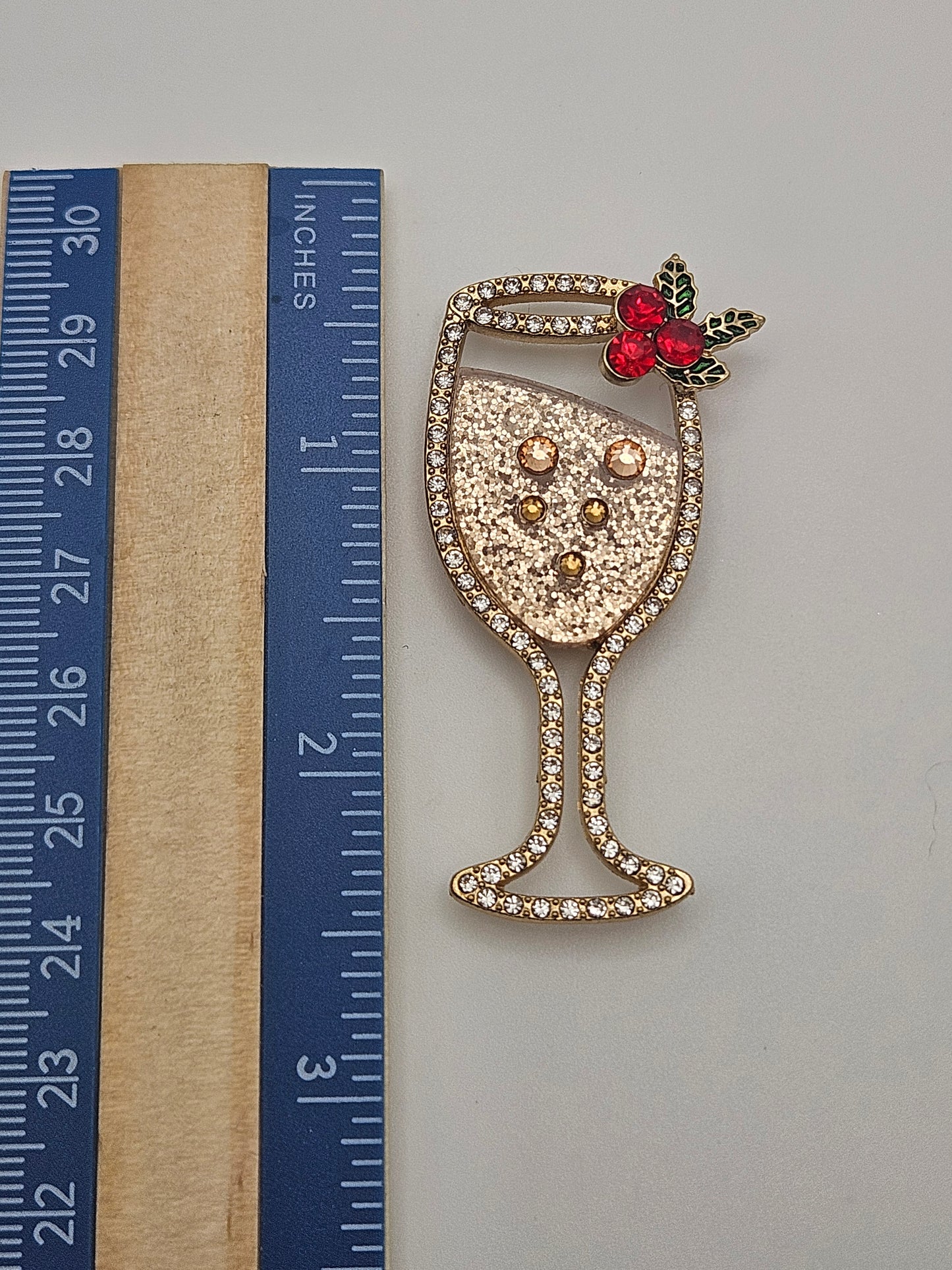 Holiday Wine Coverminder