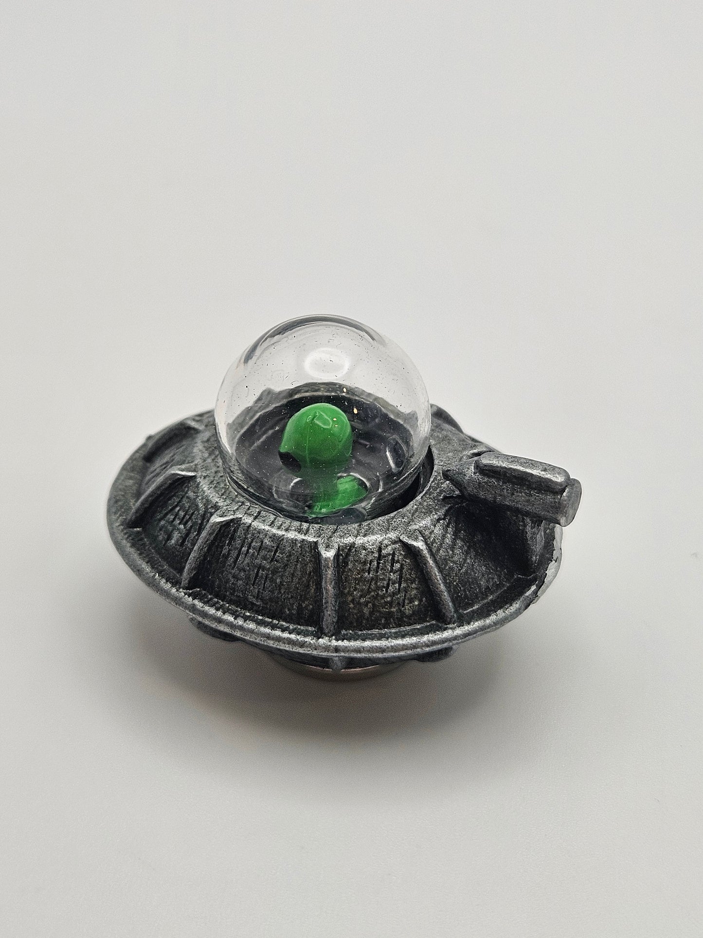 UFO Piolet Coverminder