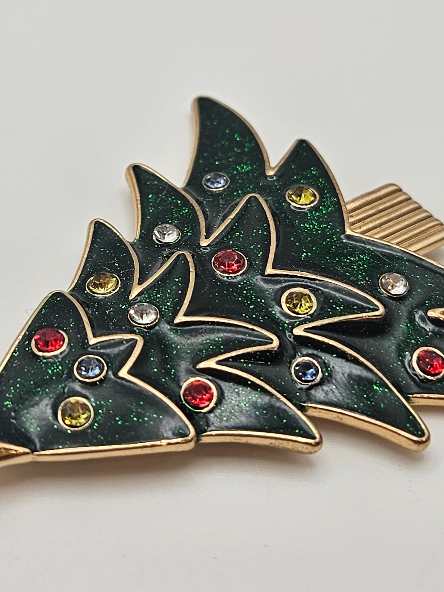 Classic Christmas Tree Coverminder