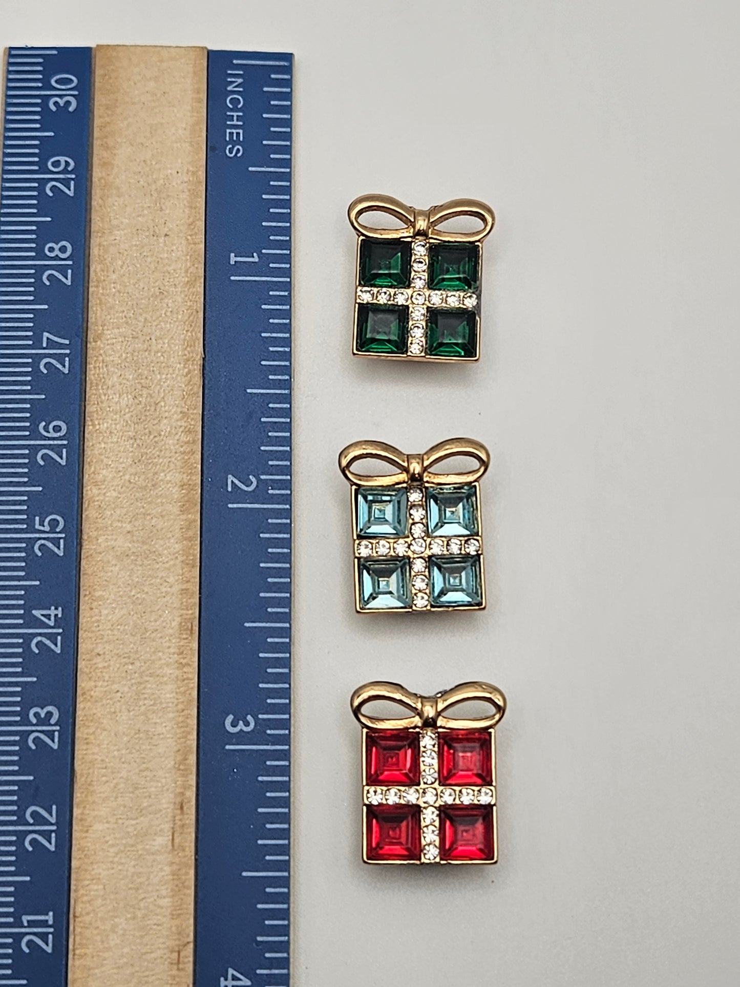 Christmas Present Coverminders