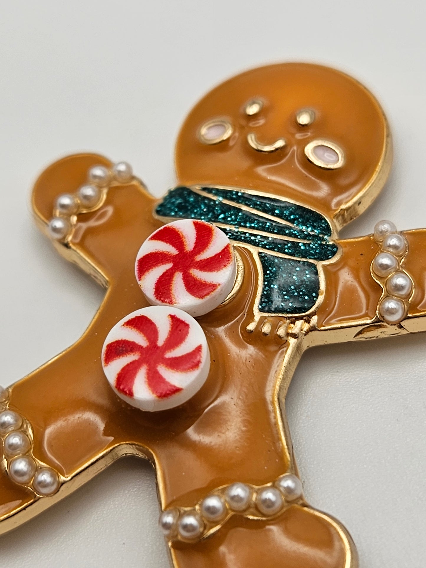 Candy Button Gingerbread Man Coverminder