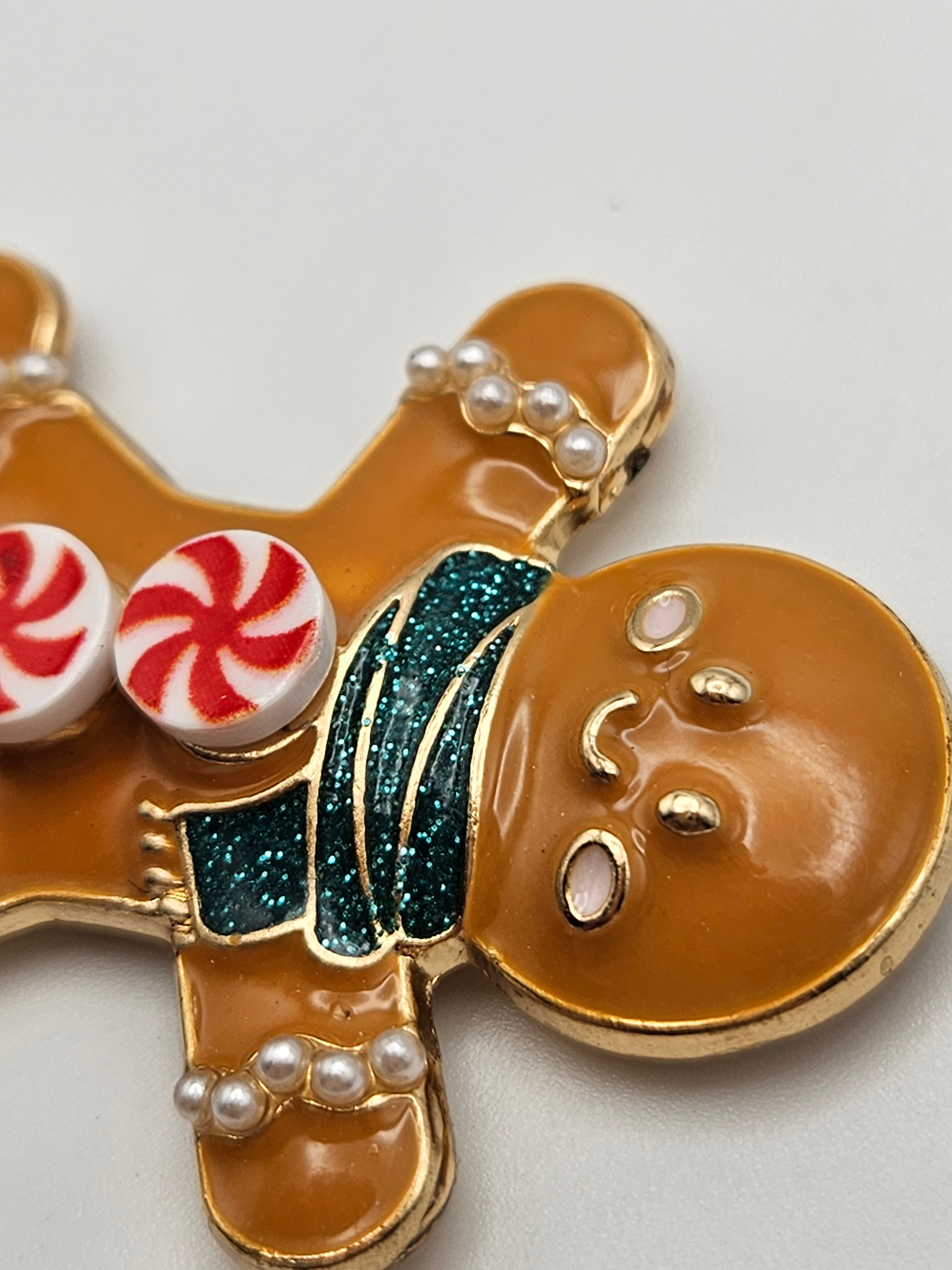 Candy Button Gingerbread Man Coverminder – Crafts With Crashley