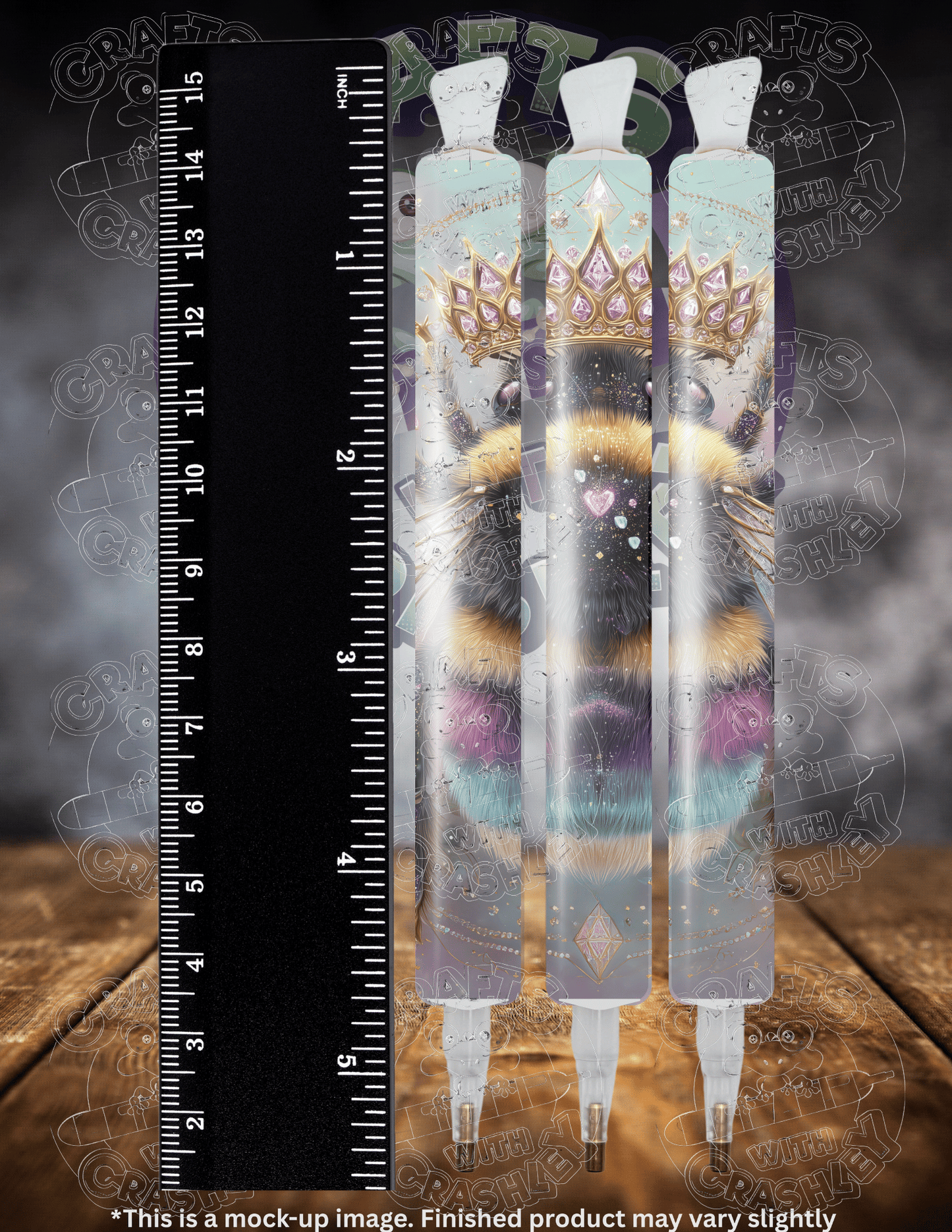 "Her Majesty Bee" by ©Cocomarshmallow Premium Accessories for Diamond Painting