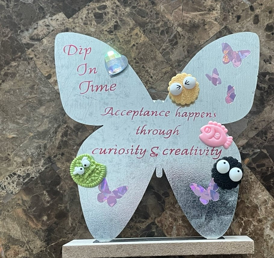 *Customizable* Flower Coverminder/Magnet Display Stand