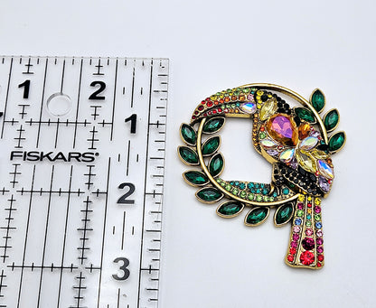 Glammed Toucan Coverminder