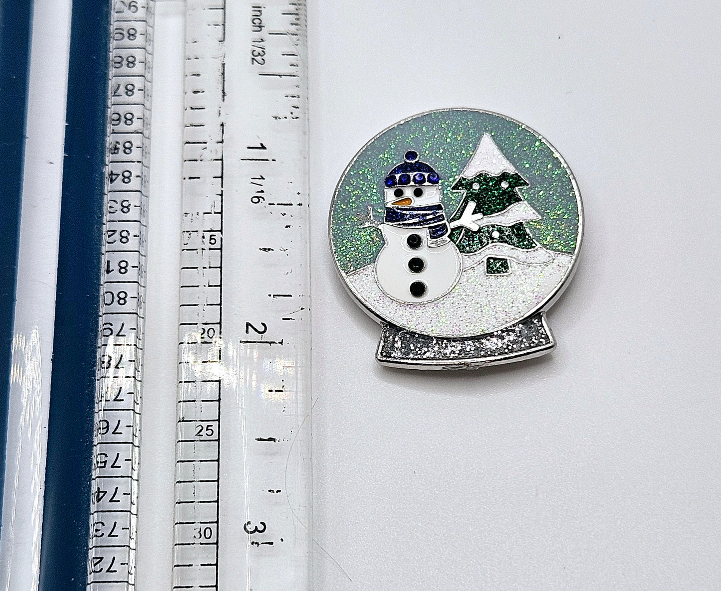 Christmas Snow Globe Coverminder