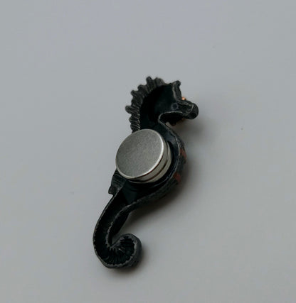 Steampunk Seahorse Coverminder