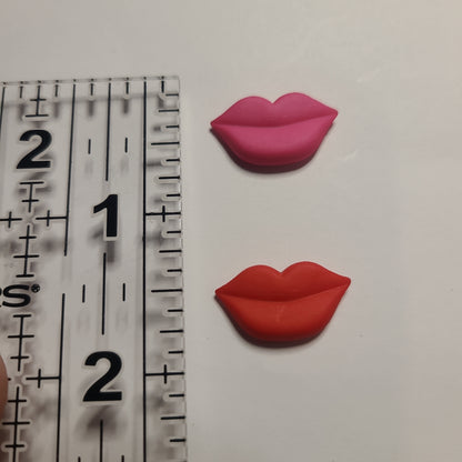 Cute Lips Coverminder