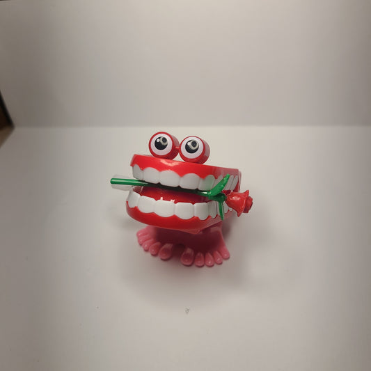 Valentines Wind-Up Teeth Coverminder