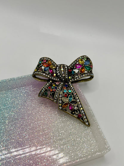 Gorgeous Bow Coverminder