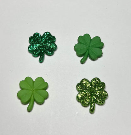 Cute Clover Coverminder